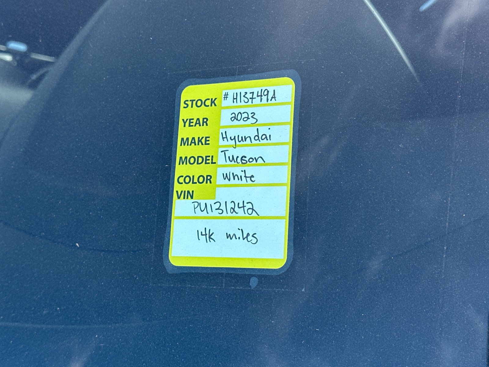 Used 2023 White Hyundai SEL image 2