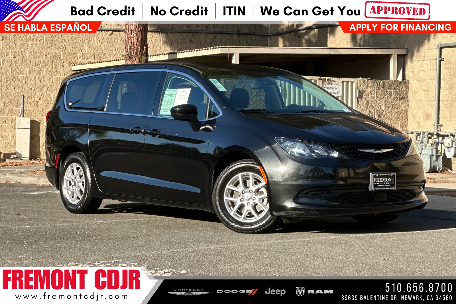 2023 Chrysler Voyager LX