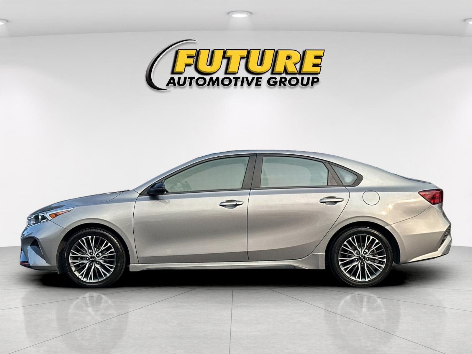 Used 2023 Gray Kia GT-Line image 6
