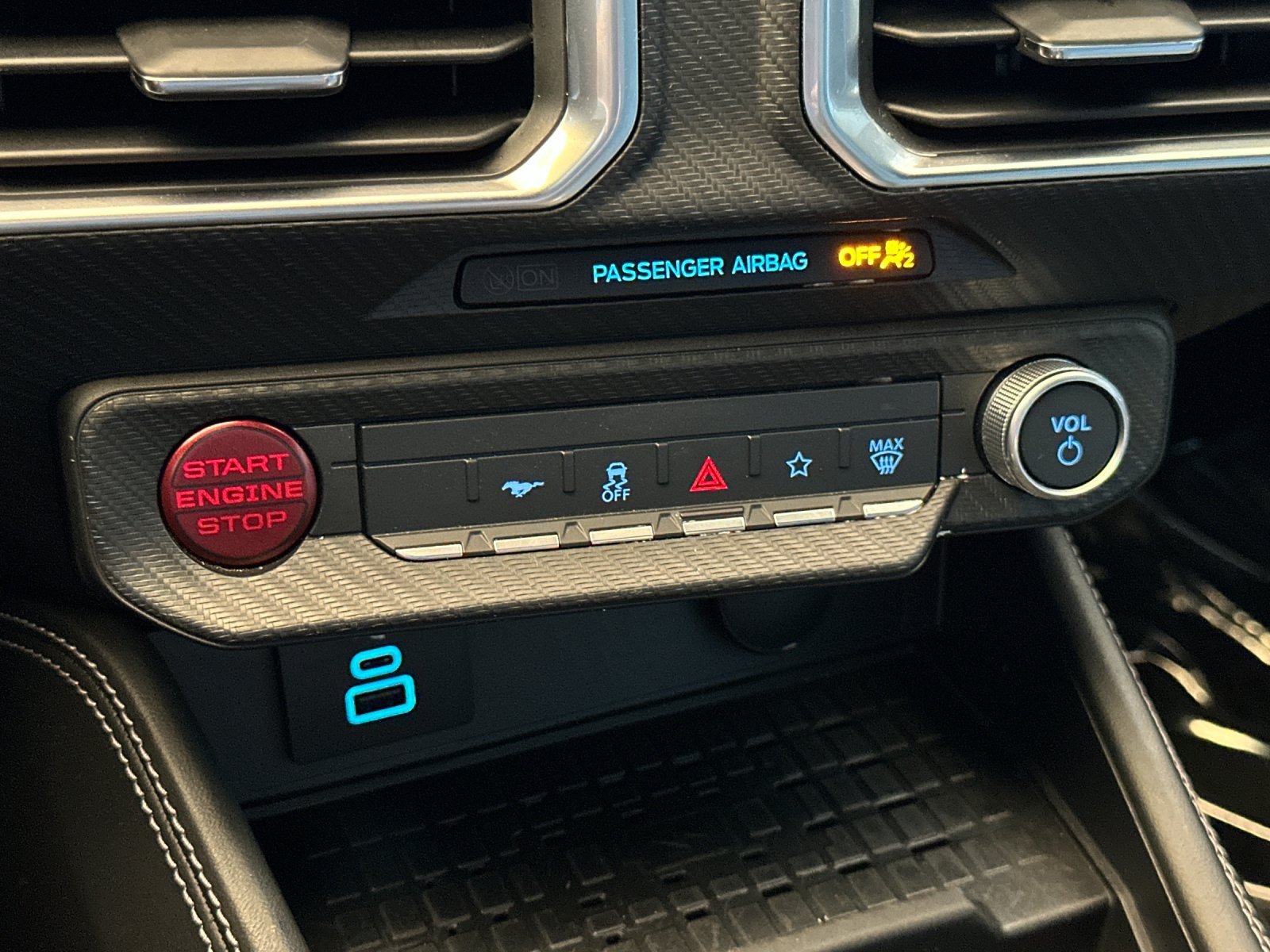 Used 2024 Red Ford GT Premium image 19