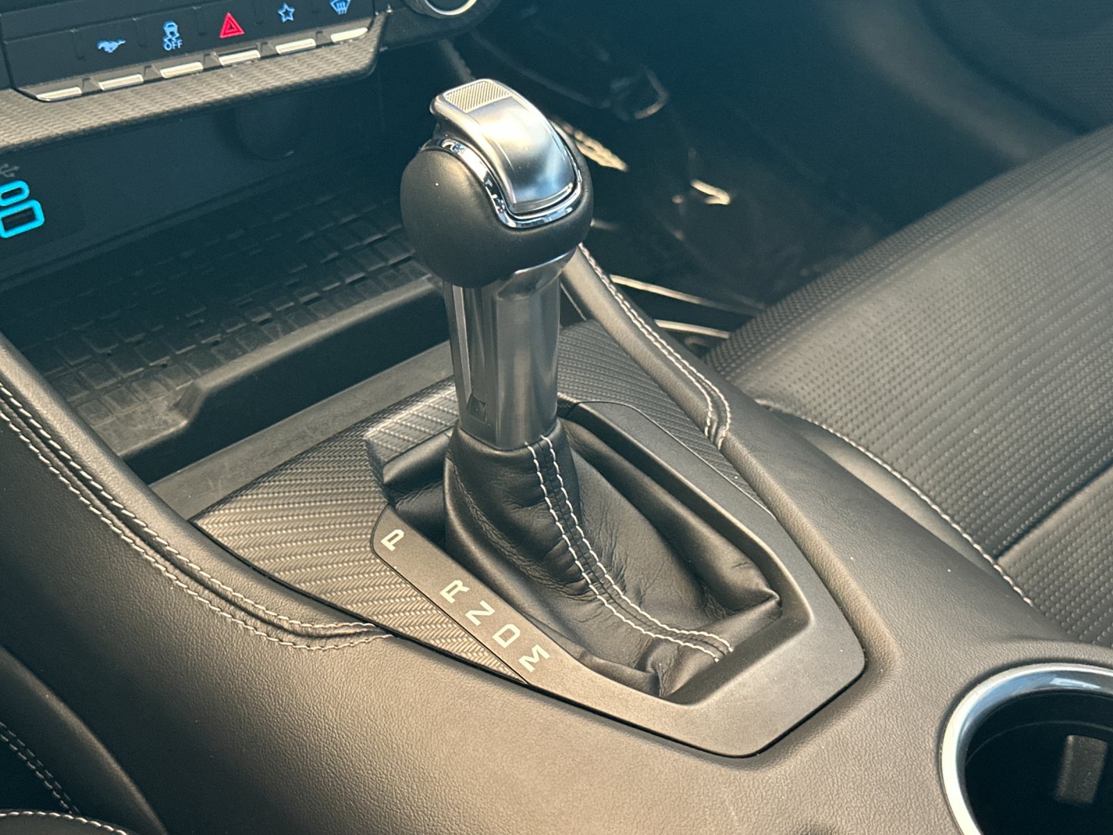 Used 2024 Red Ford GT Premium image 20