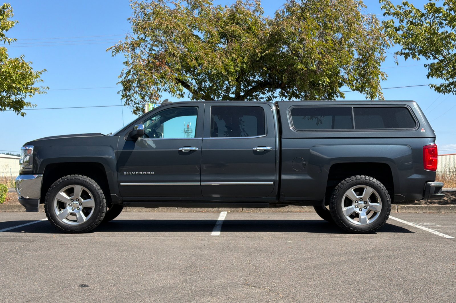 Used 2018 Gray Chevrolet LTZ image 7