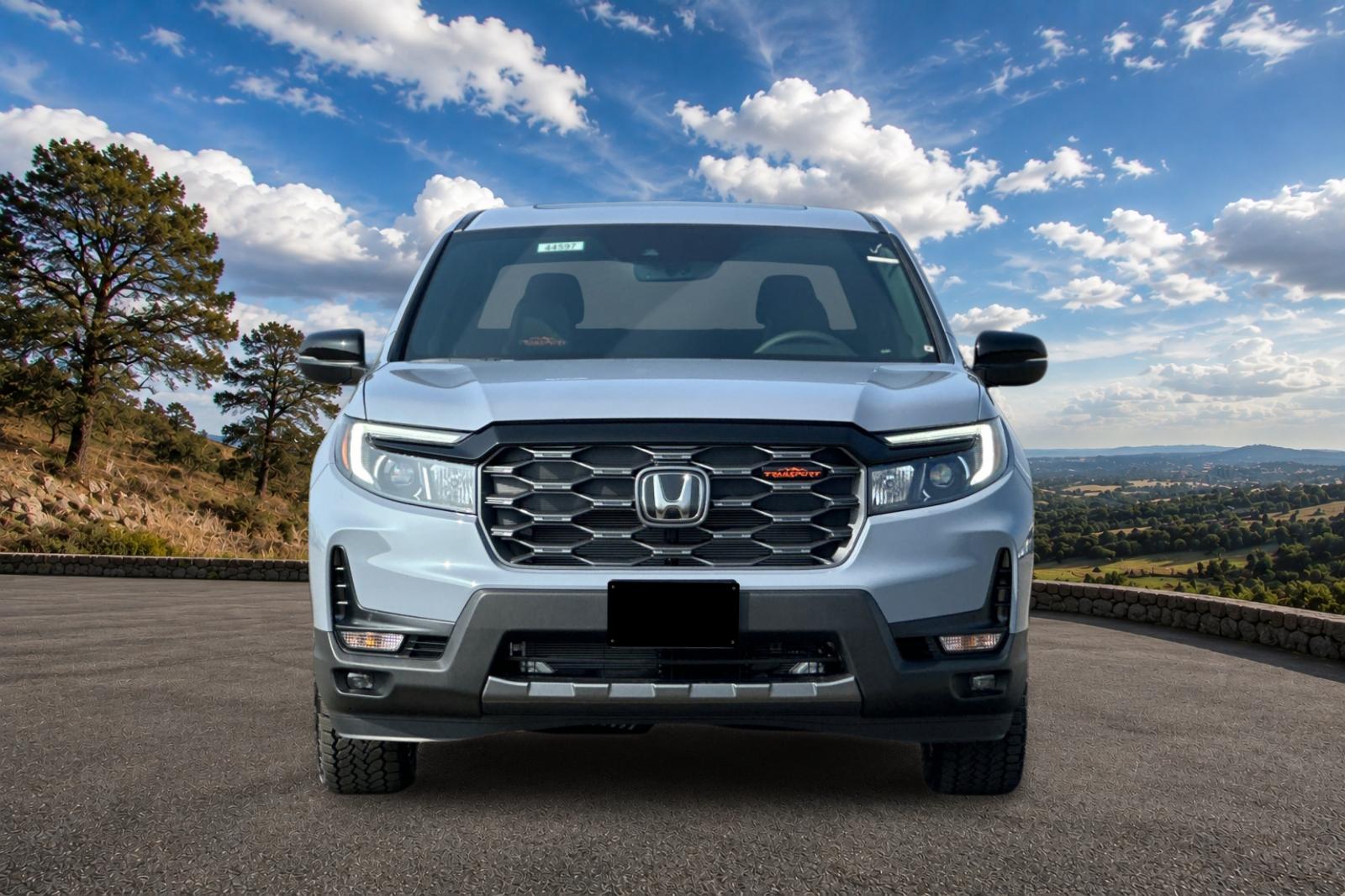 New 2026 Sonic Gray Pearl Honda TrailSport image 9