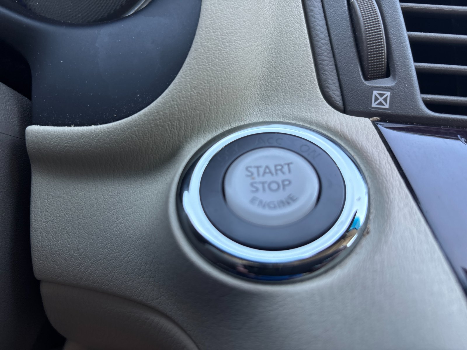 Used 2019 Hermosa Blue INFINITI 3.7 LUXE image 20