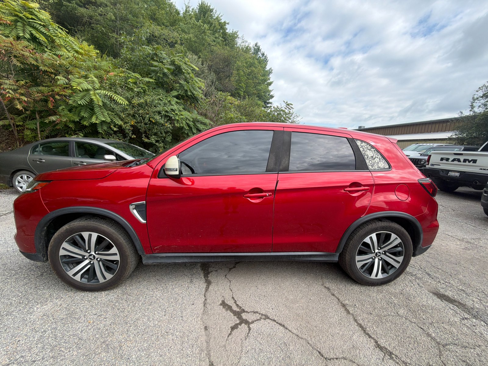 Used 2021 Mitsubishi Outlander Sport SE with VIN JA4ARUAU8MU019164 for sale in Beckley, WV