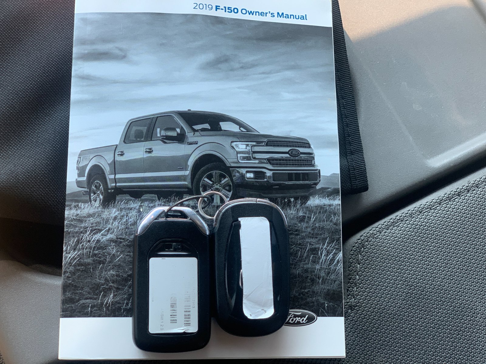 Used 2019 Blue Ford XLT image 10