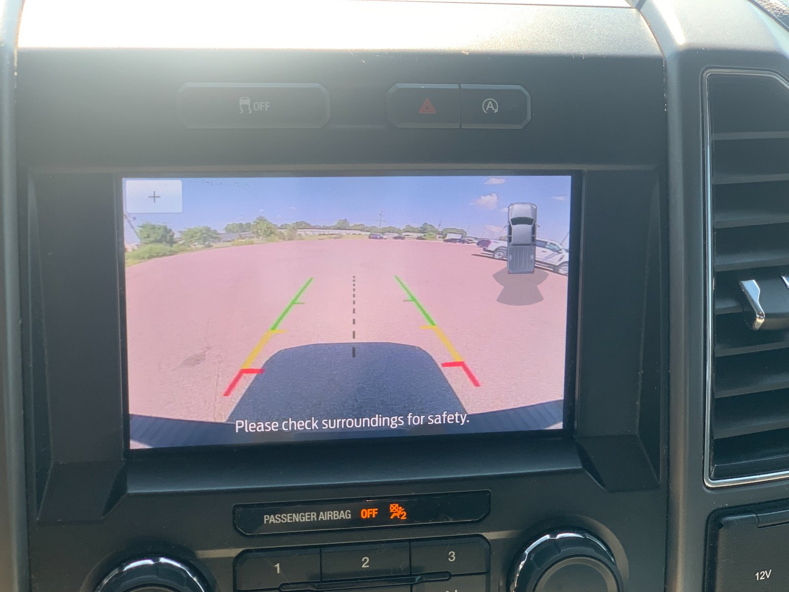 Used 2019 Blue Ford XLT image 23