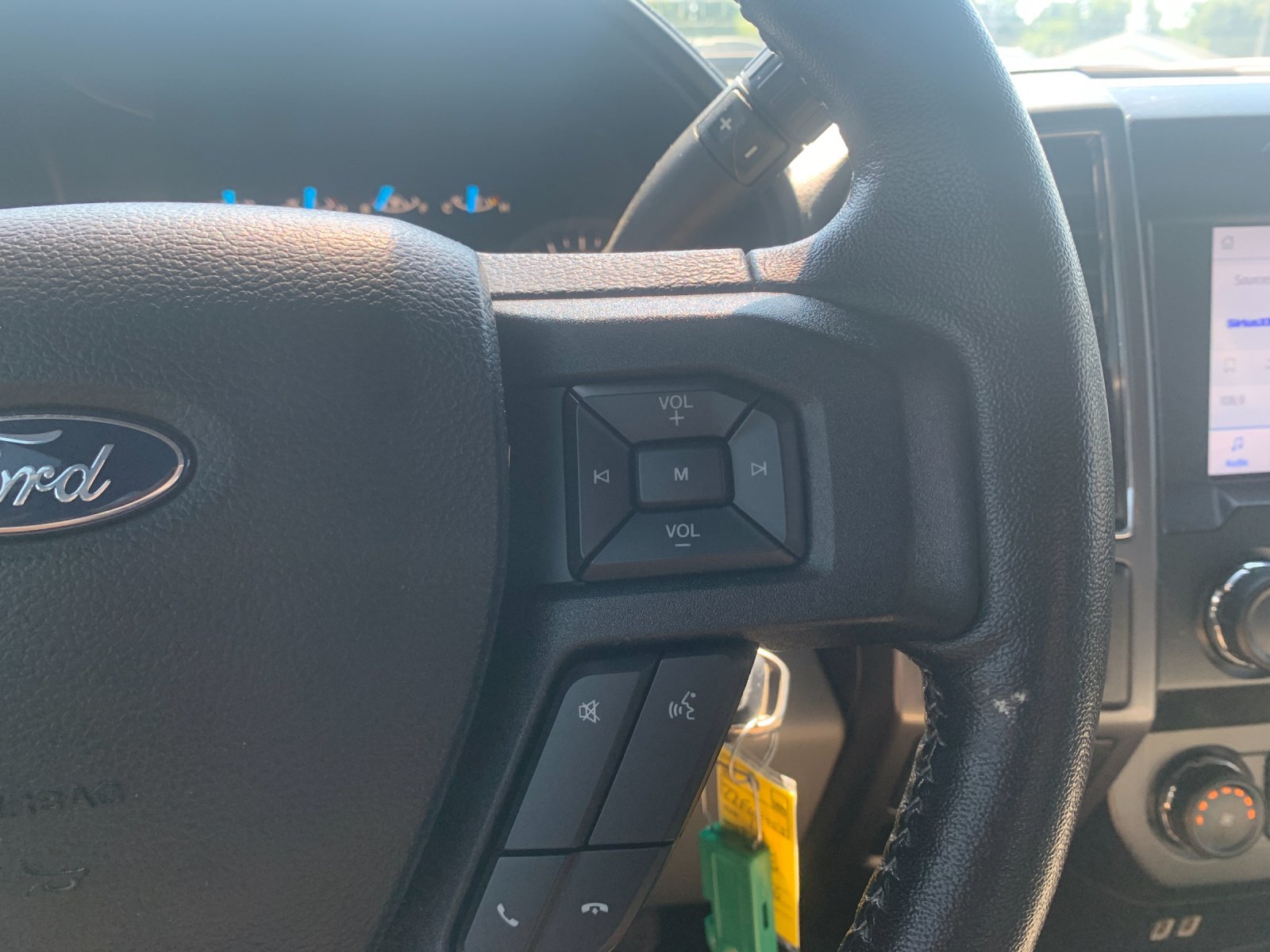 Used 2019 Blue Ford XLT image 29