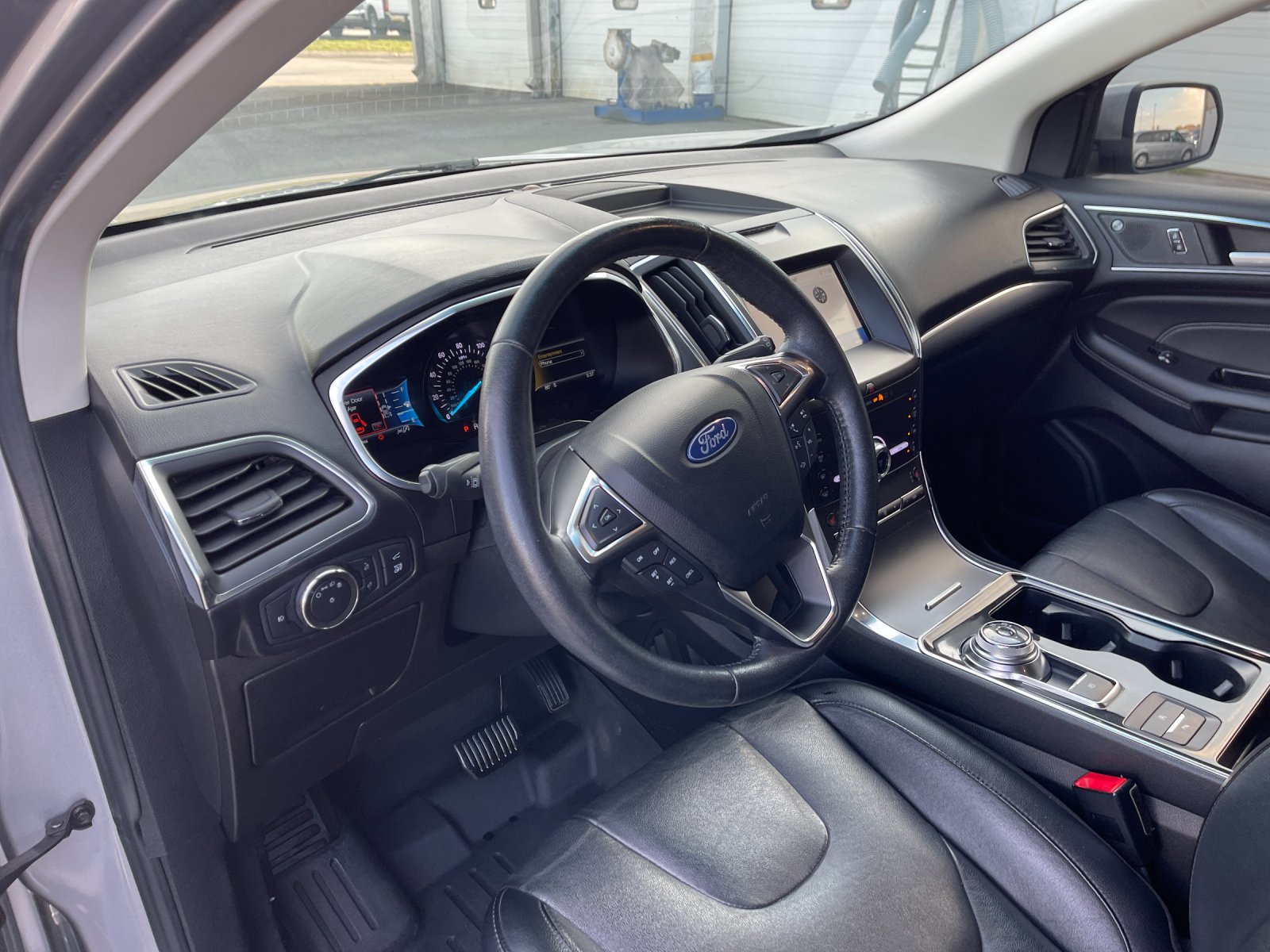 Used 2020 Silver Ford Titanium image 11