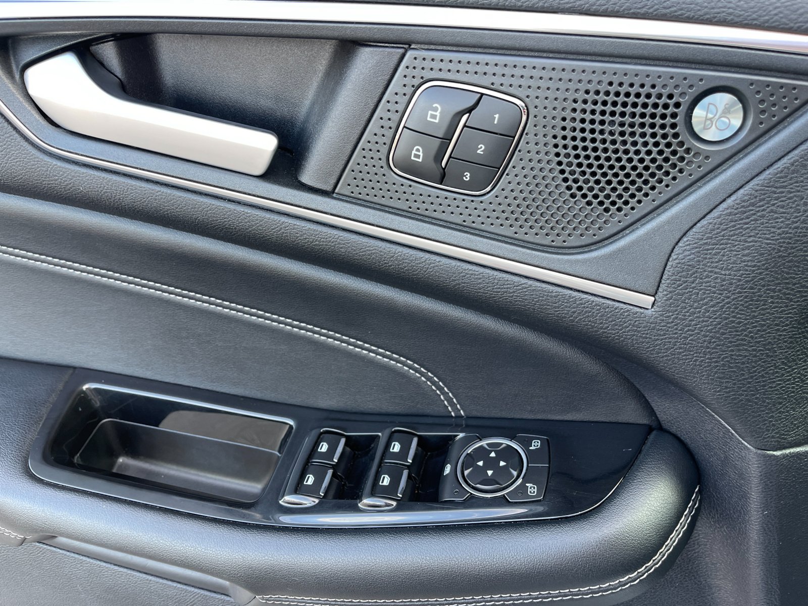 Used 2020 Silver Ford Titanium image 13