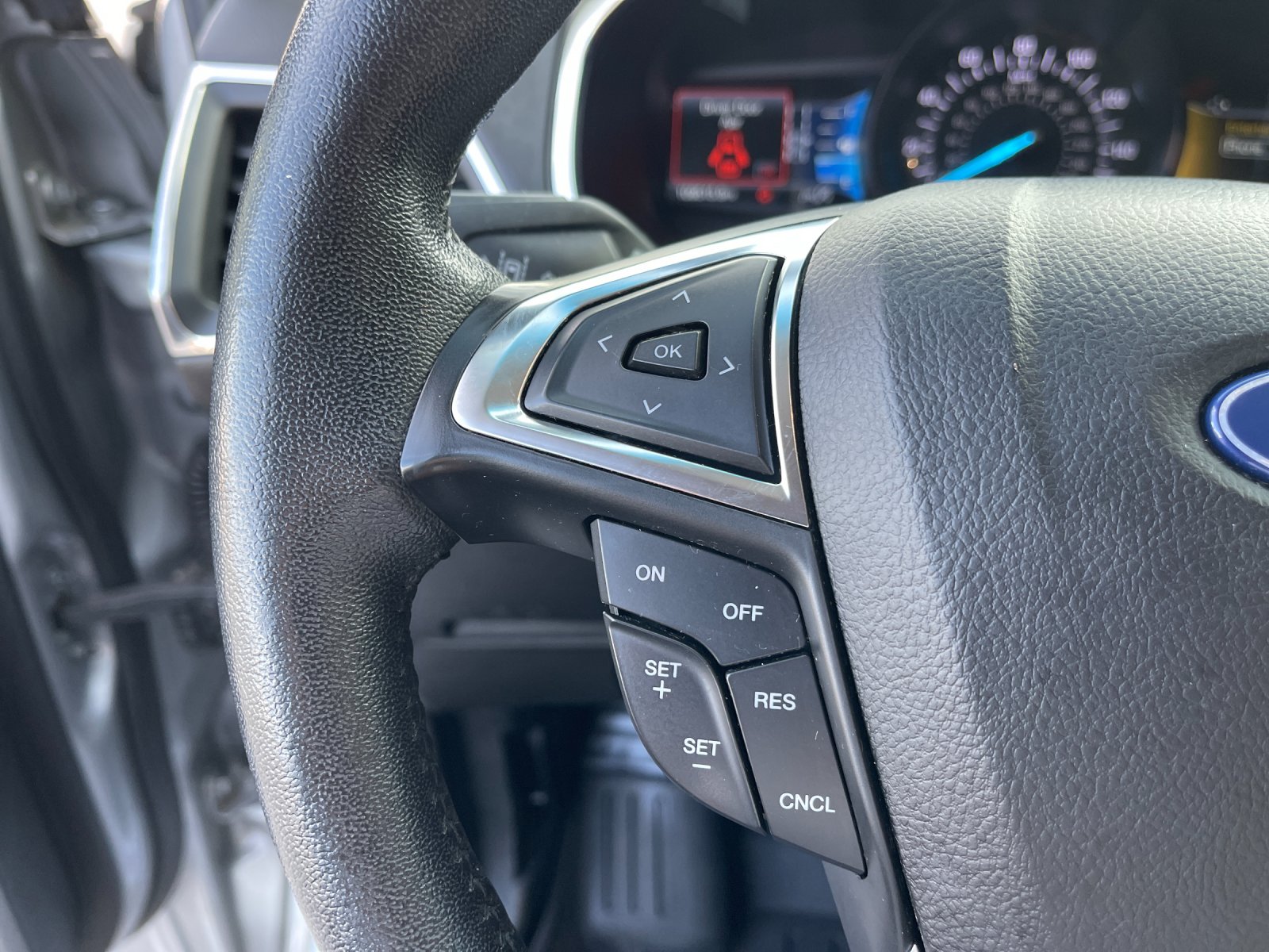 Used 2020 Silver Ford Titanium image 28