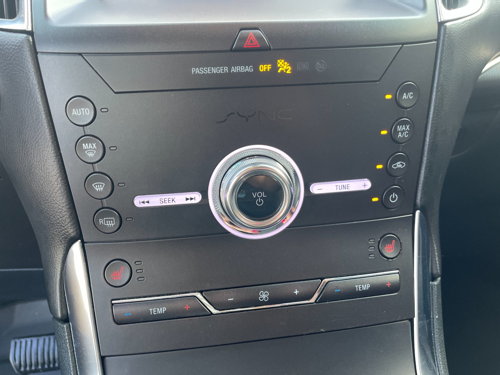 Used 2020 Silver Ford Titanium image 24