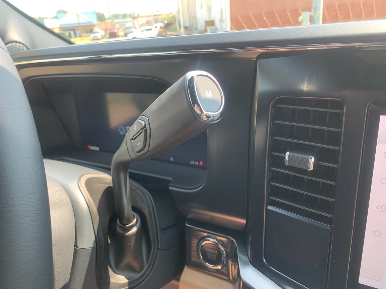 New 2027 White Ford Lariat image 23