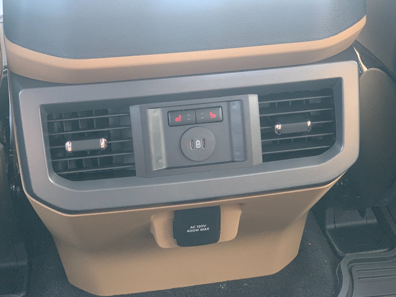 New 2027 White Ford Lariat image 14