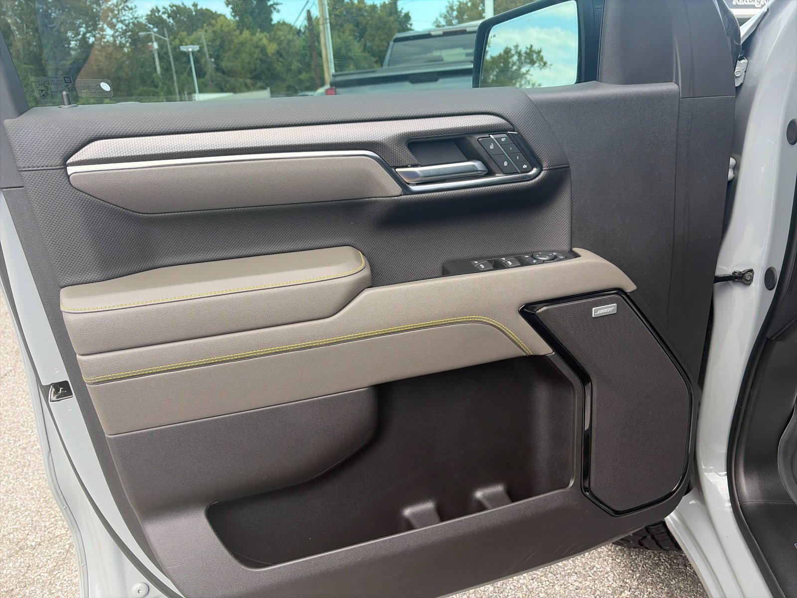 Used 2024 Gray Chevrolet ZR2 image 12