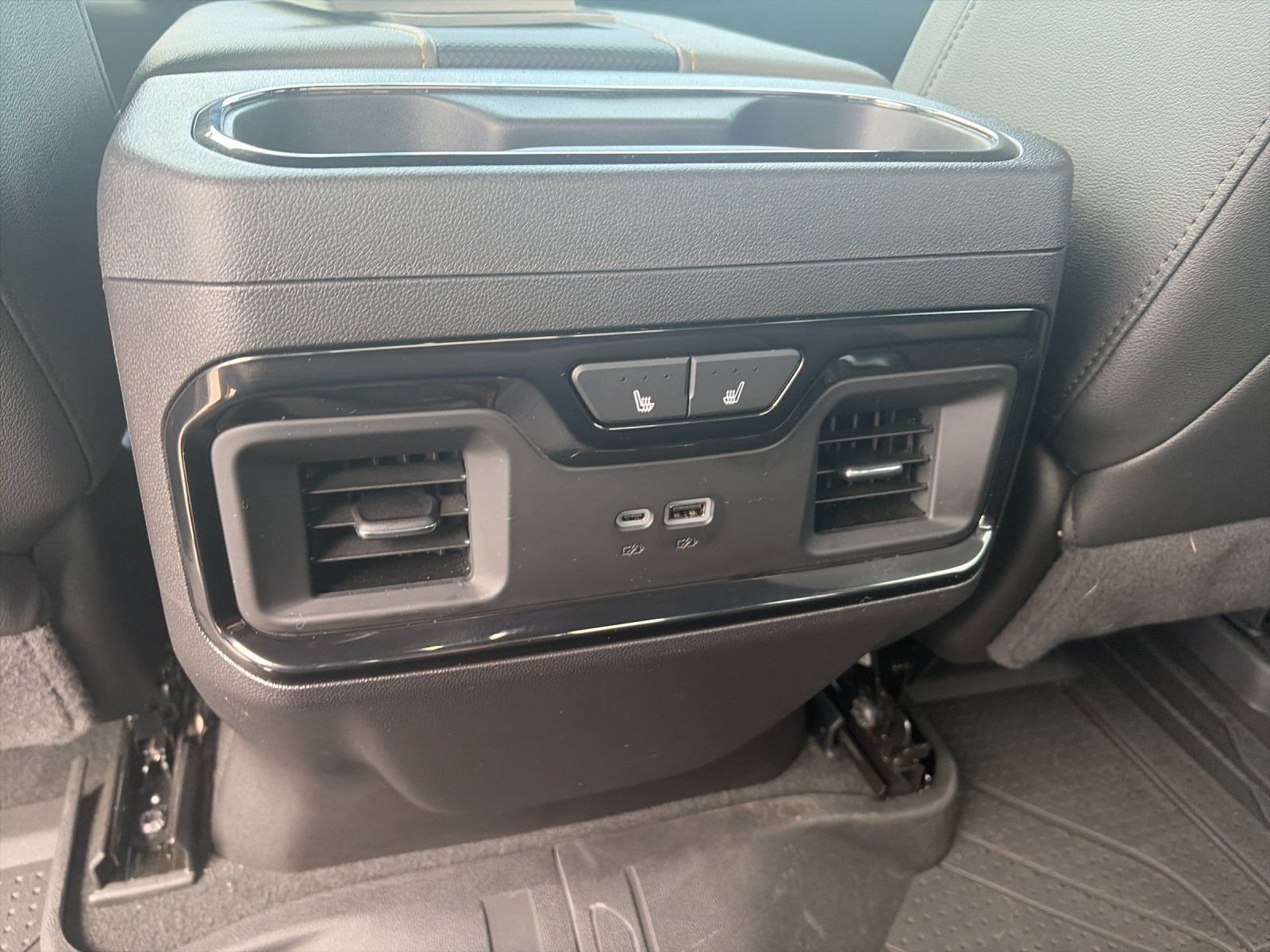 Used 2024 Gray Chevrolet ZR2 image 15