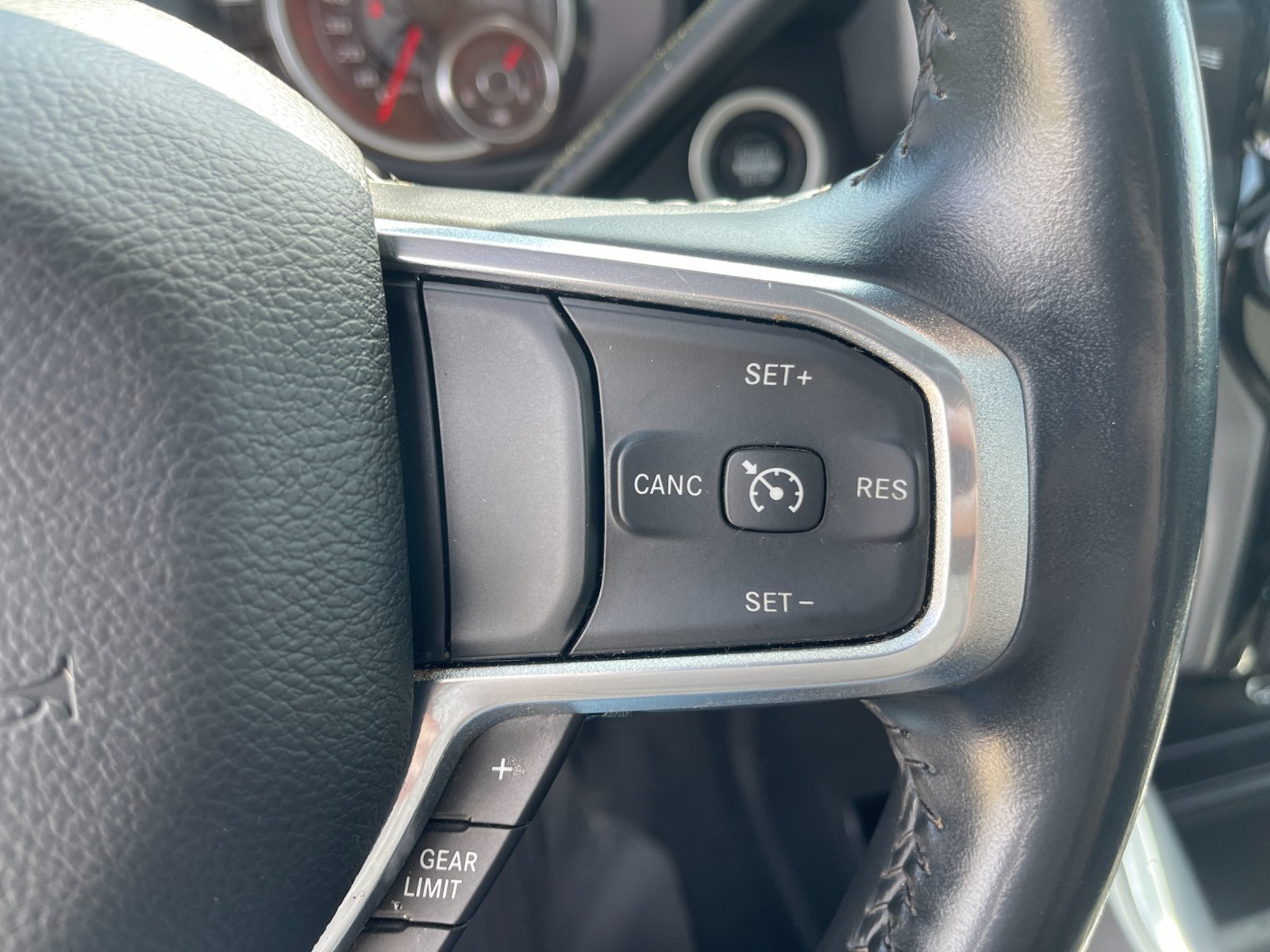 Used 2023 Black Ram Laramie image 30