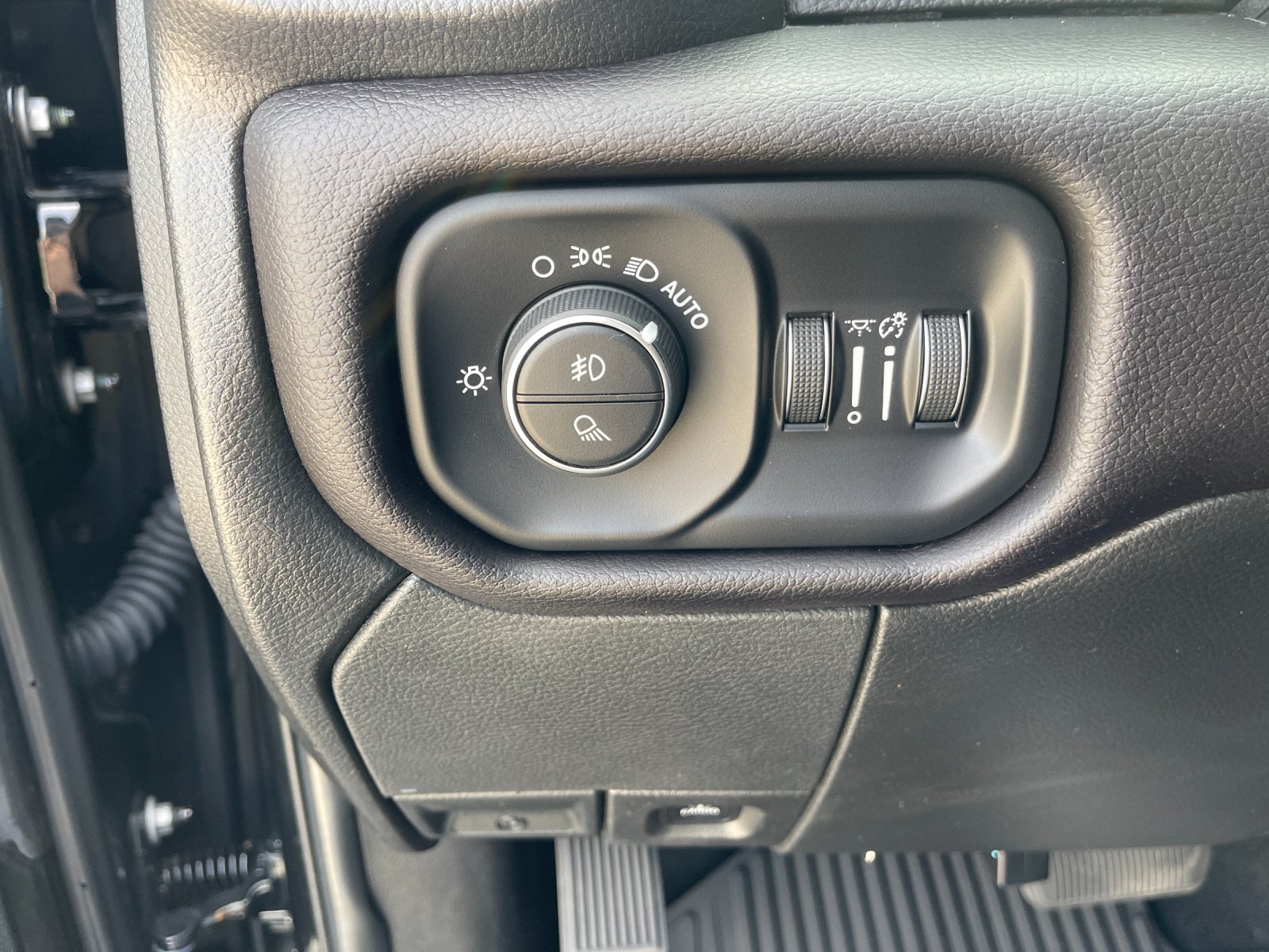 Used 2023 Black Ram Laramie image 33