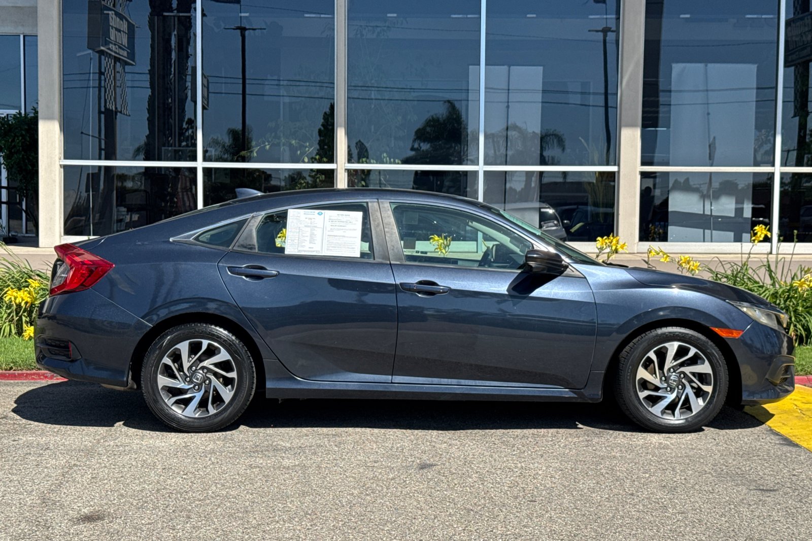 Certified Used 2017 Modern Steel Metallic Honda EX image 3