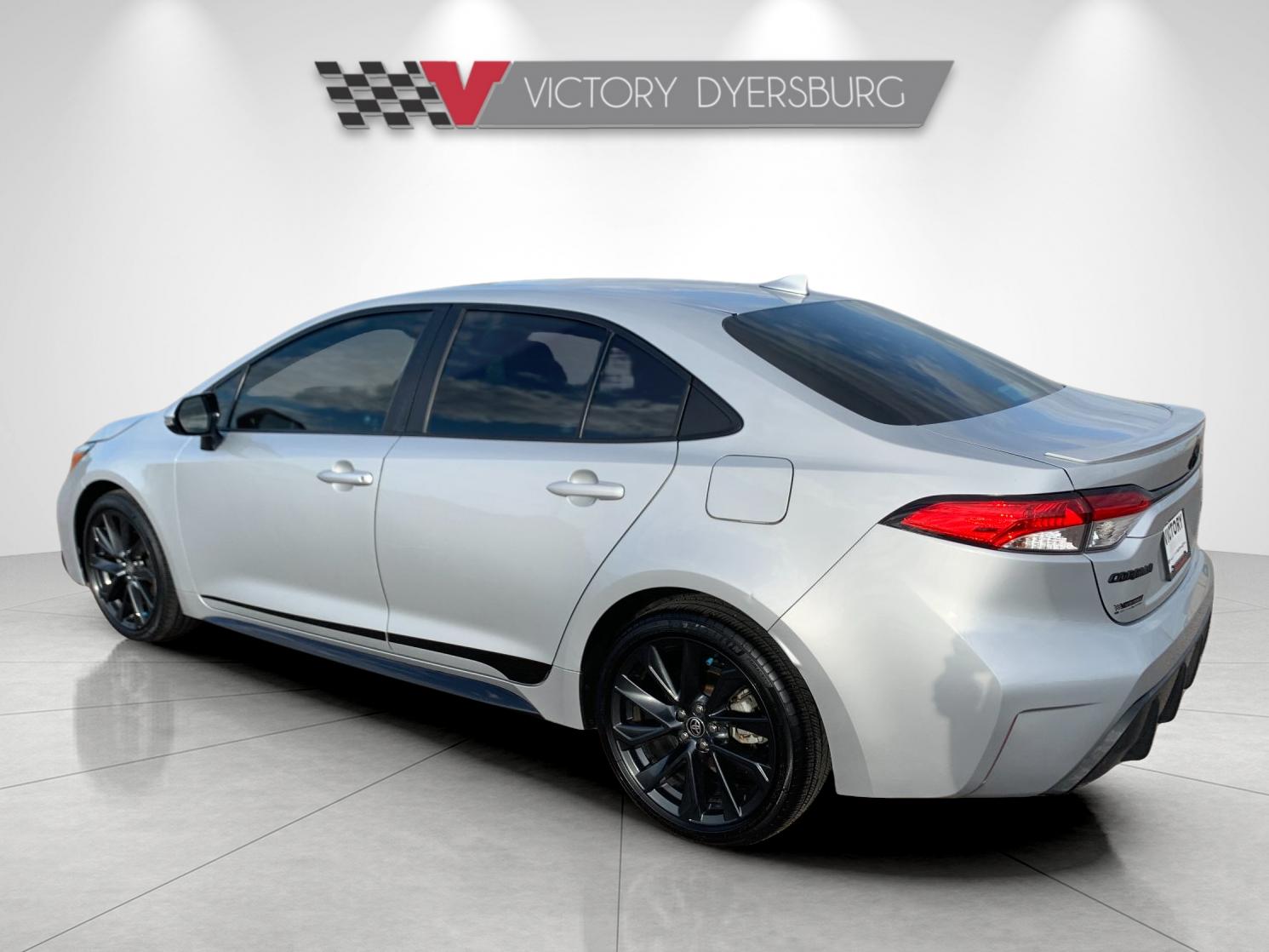 Used 2023 Silver Toyota SE image 6