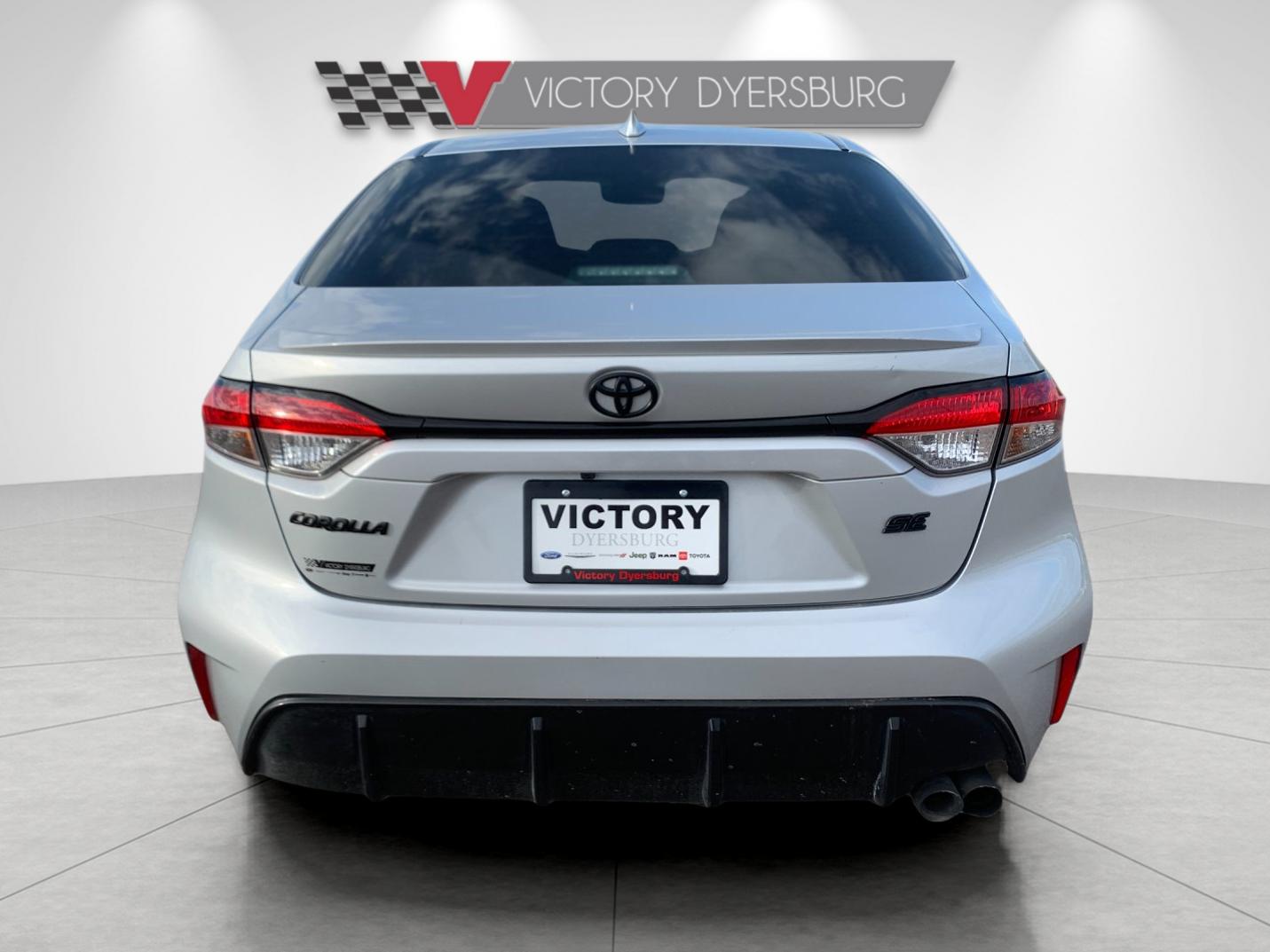 Used 2023 Silver Toyota SE image 5