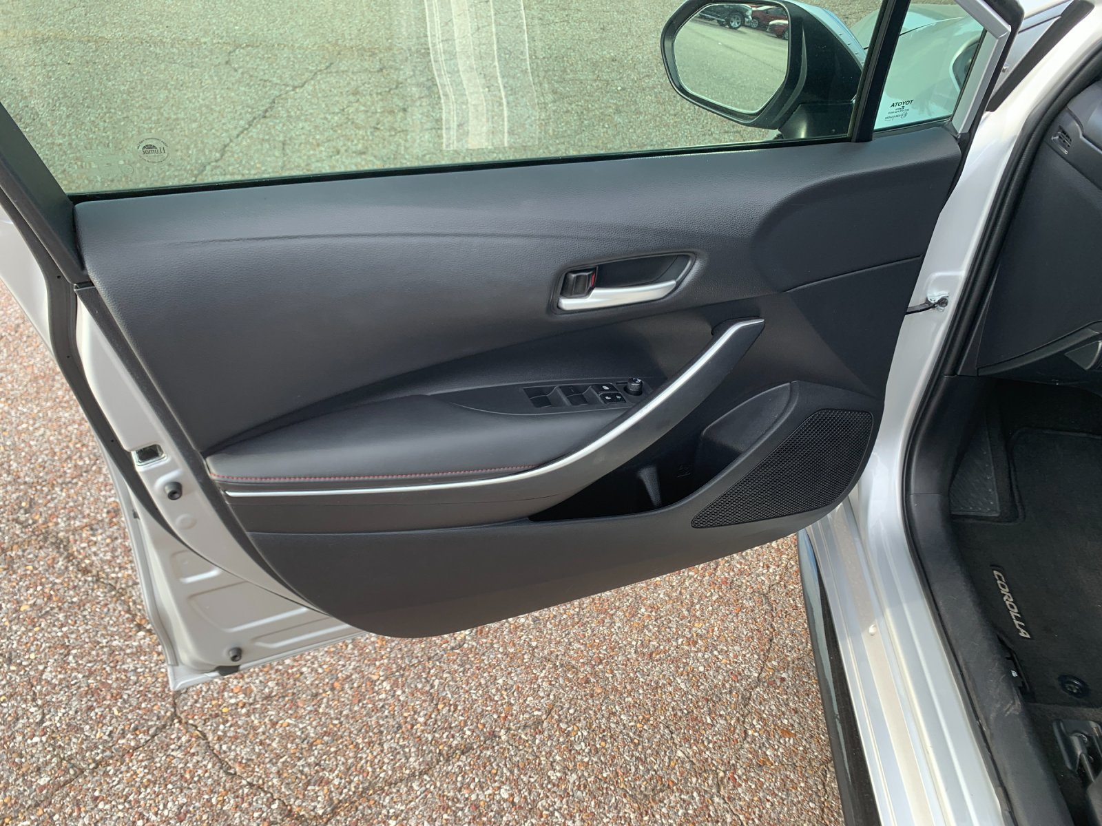 Used 2023 Silver Toyota SE image 13