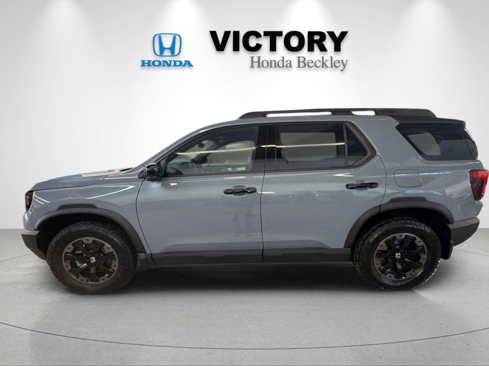 New 2026 Sonic Gray Pearl Honda TrailSport Elite image 2