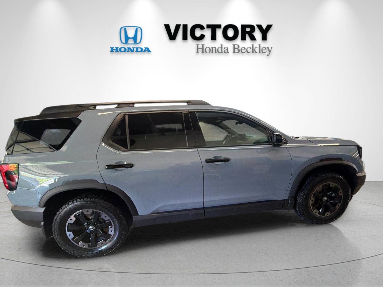 New 2026 Sonic Gray Pearl Honda TrailSport Elite image 6