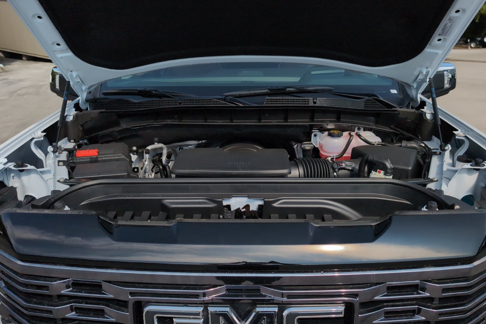 New 2026 White GMC Denali Ultimate image 28