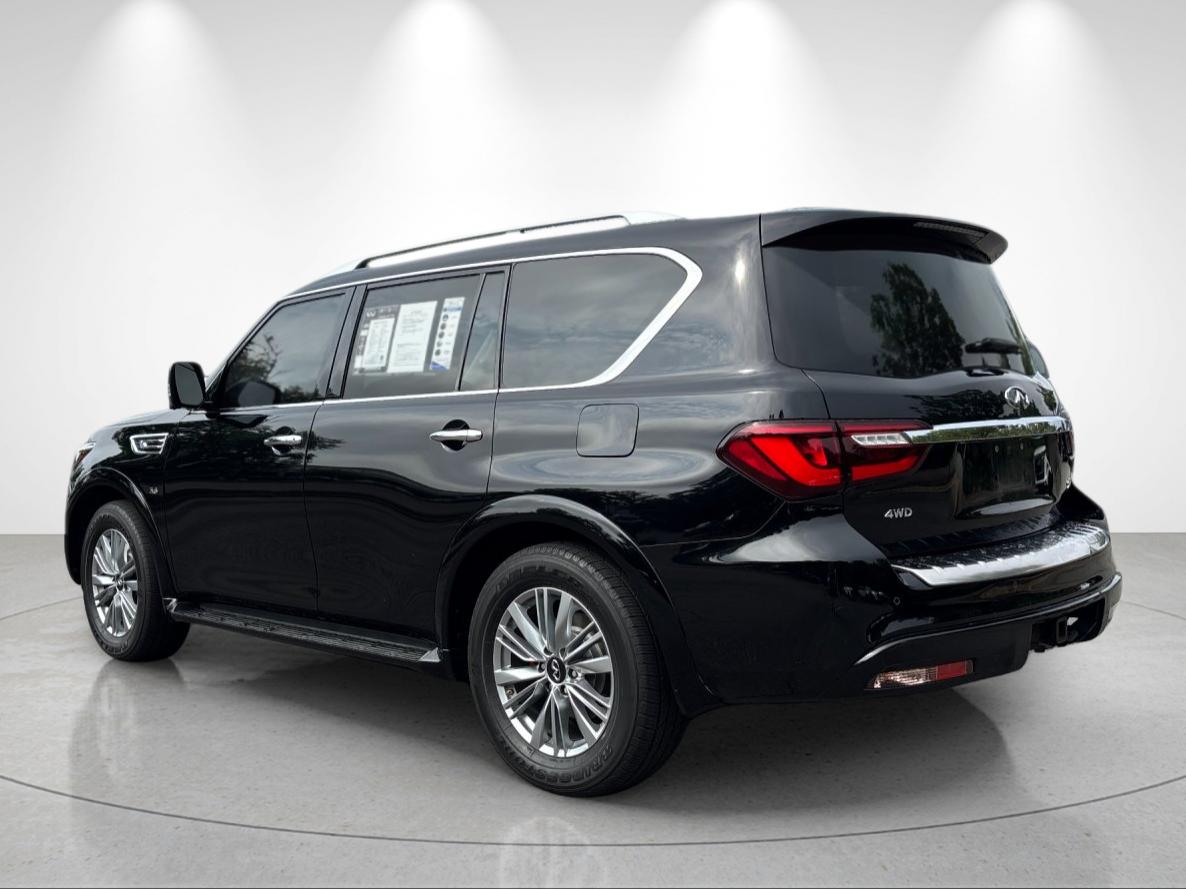 Used 2020 Black Obsidian INFINITI LUXE image 3