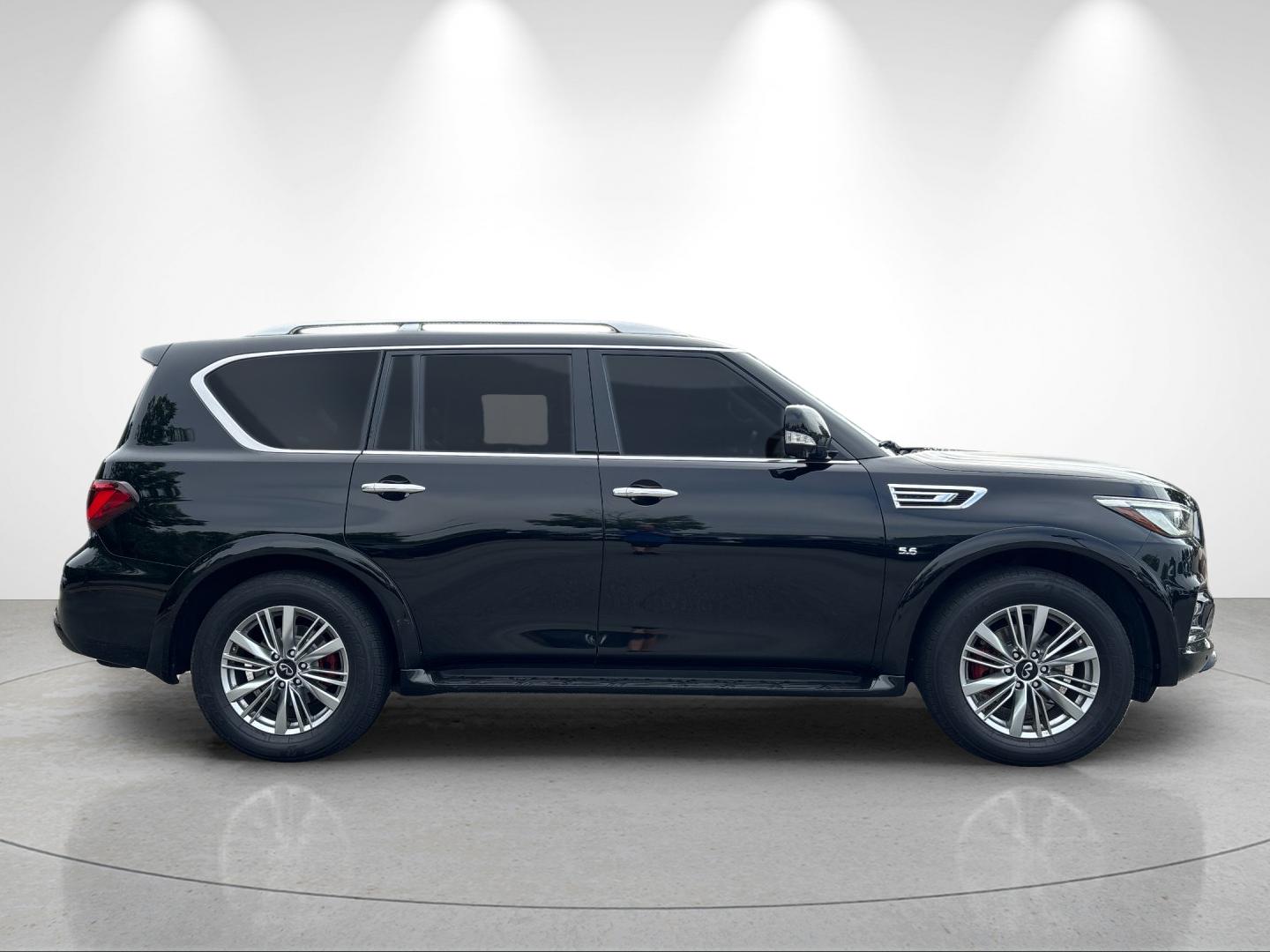 Used 2020 Black Obsidian INFINITI LUXE image 6
