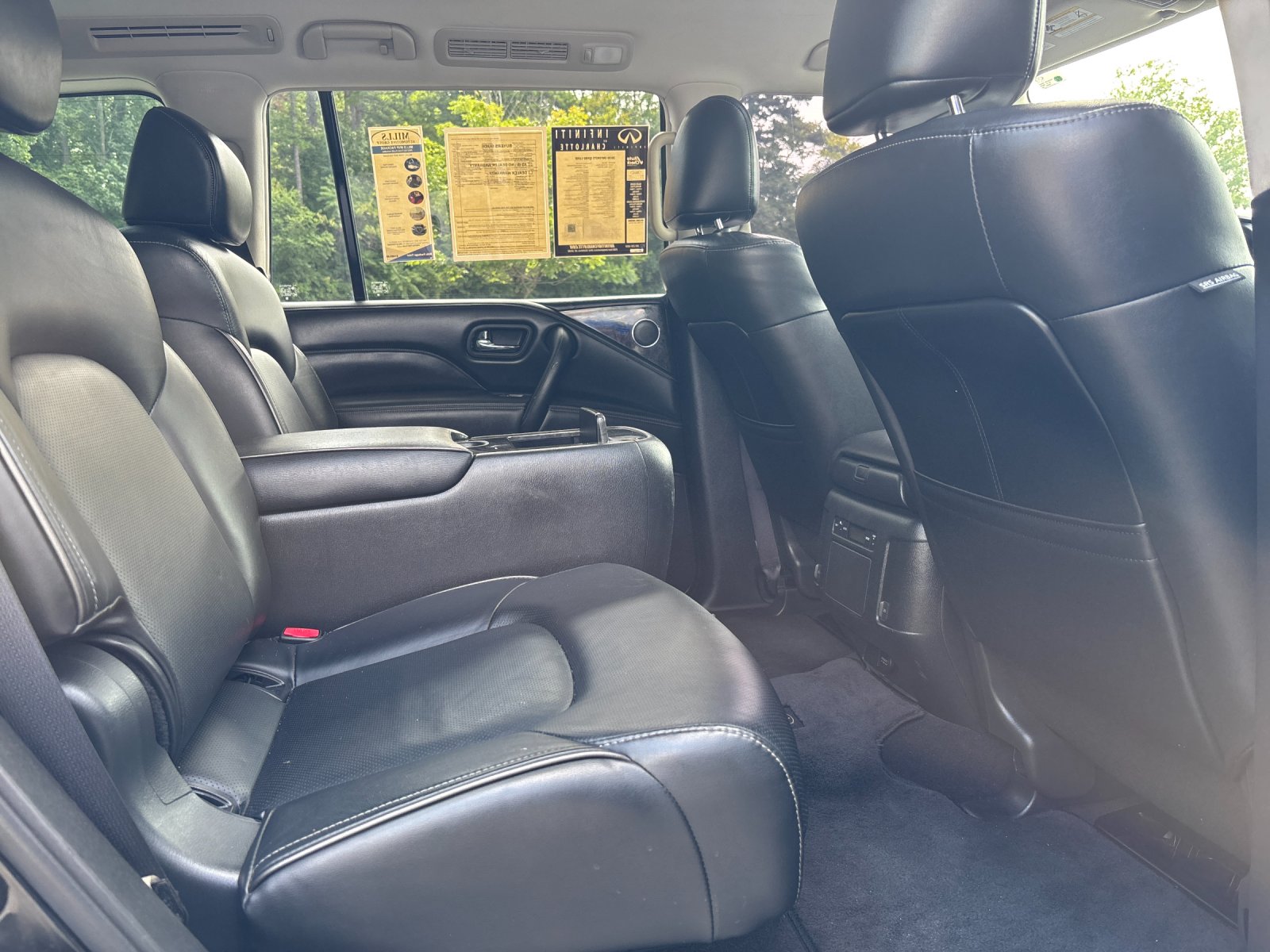 Used 2020 Black Obsidian INFINITI LUXE image 38