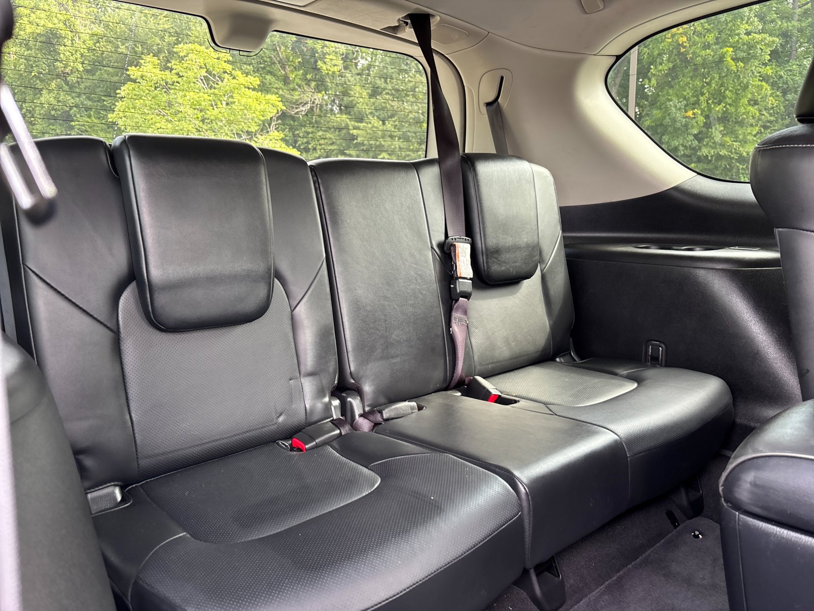 Used 2020 Black Obsidian INFINITI LUXE image 39