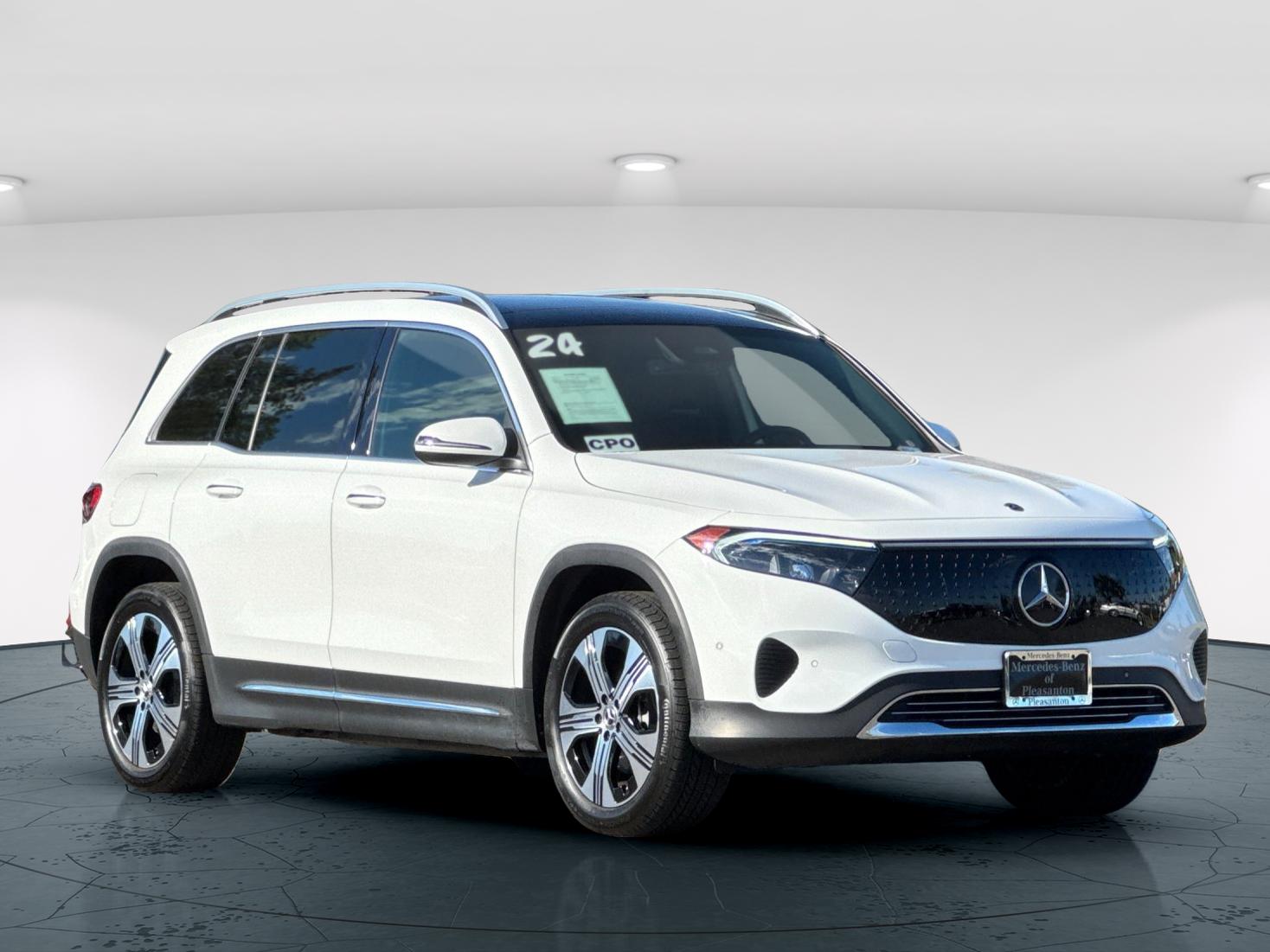 Certified Used 2024 Polar White Mercedes-Benz 350 4D Sport Utility 4MATIC® image 8