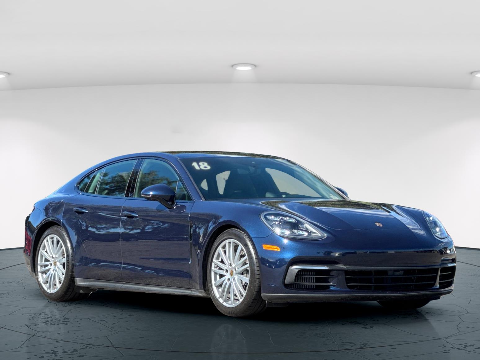 Used 2018 Sapphire Blue Metallic Porsche 4S 4D Hatchback image 8