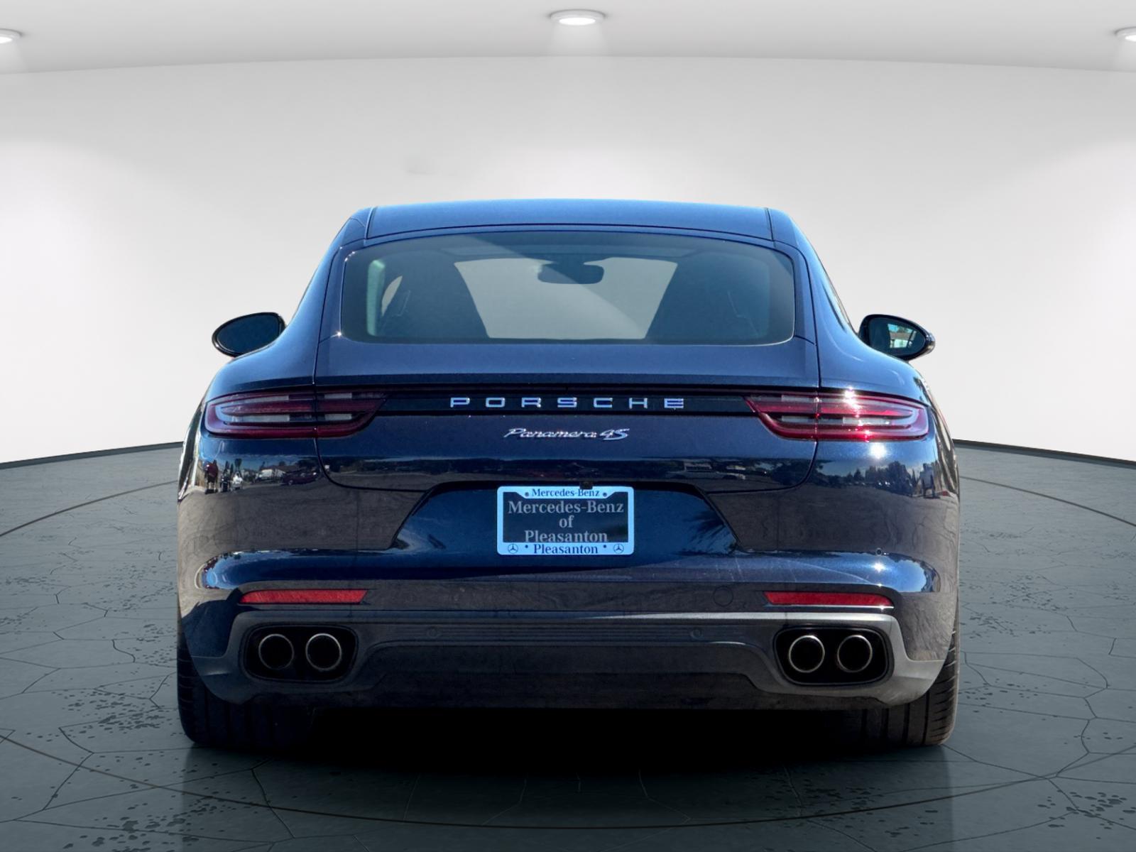 Used 2018 Sapphire Blue Metallic Porsche 4S 4D Hatchback image 5