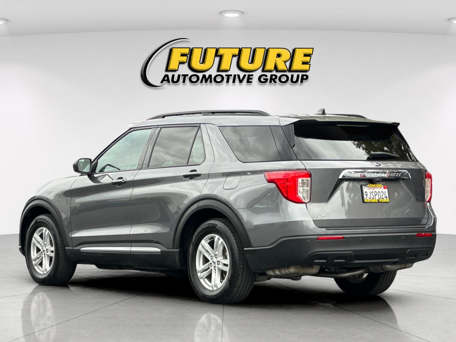 Used 2023 Gray Ford XLT image 5