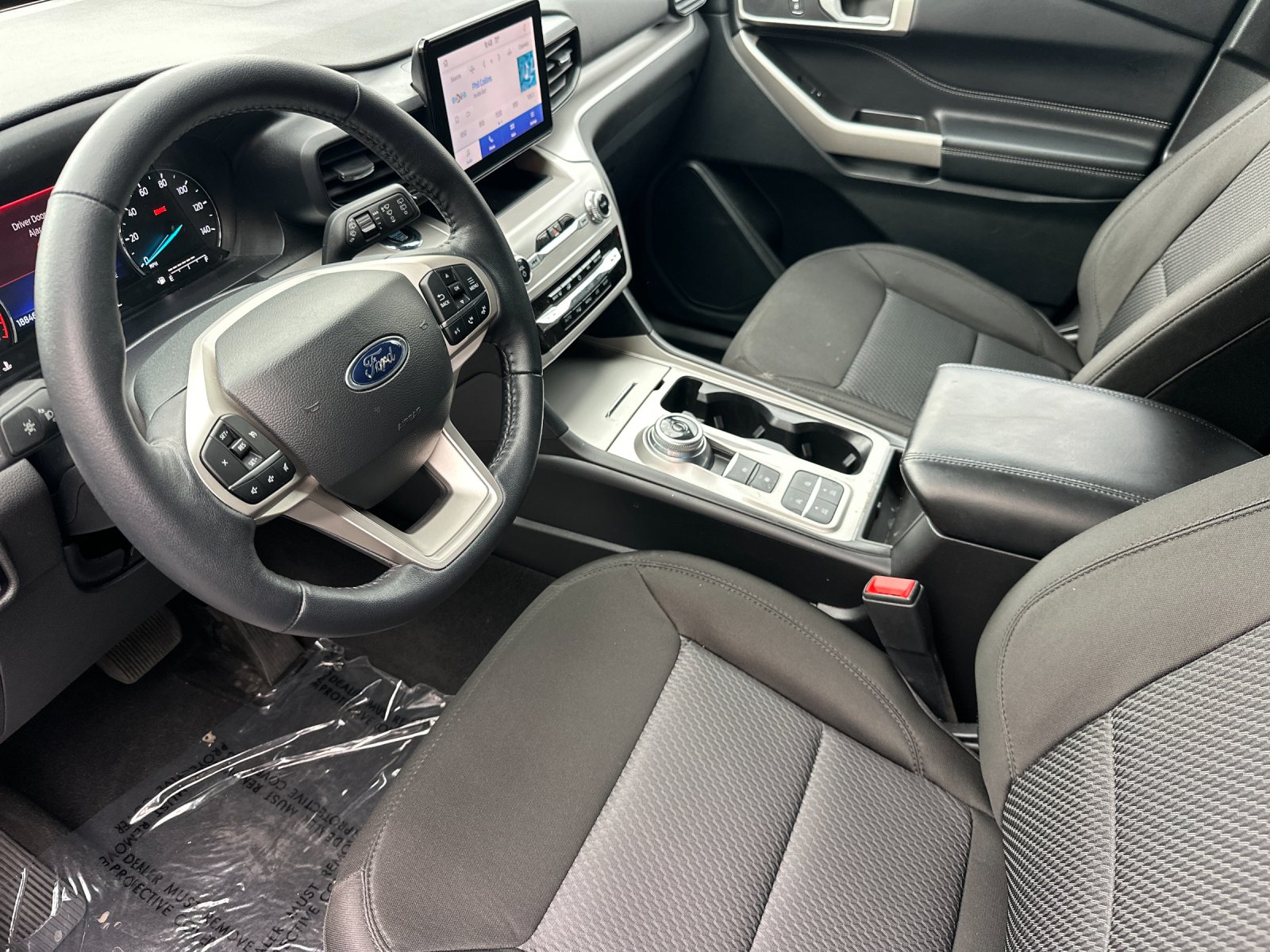 Used 2023 Gray Ford XLT image 9