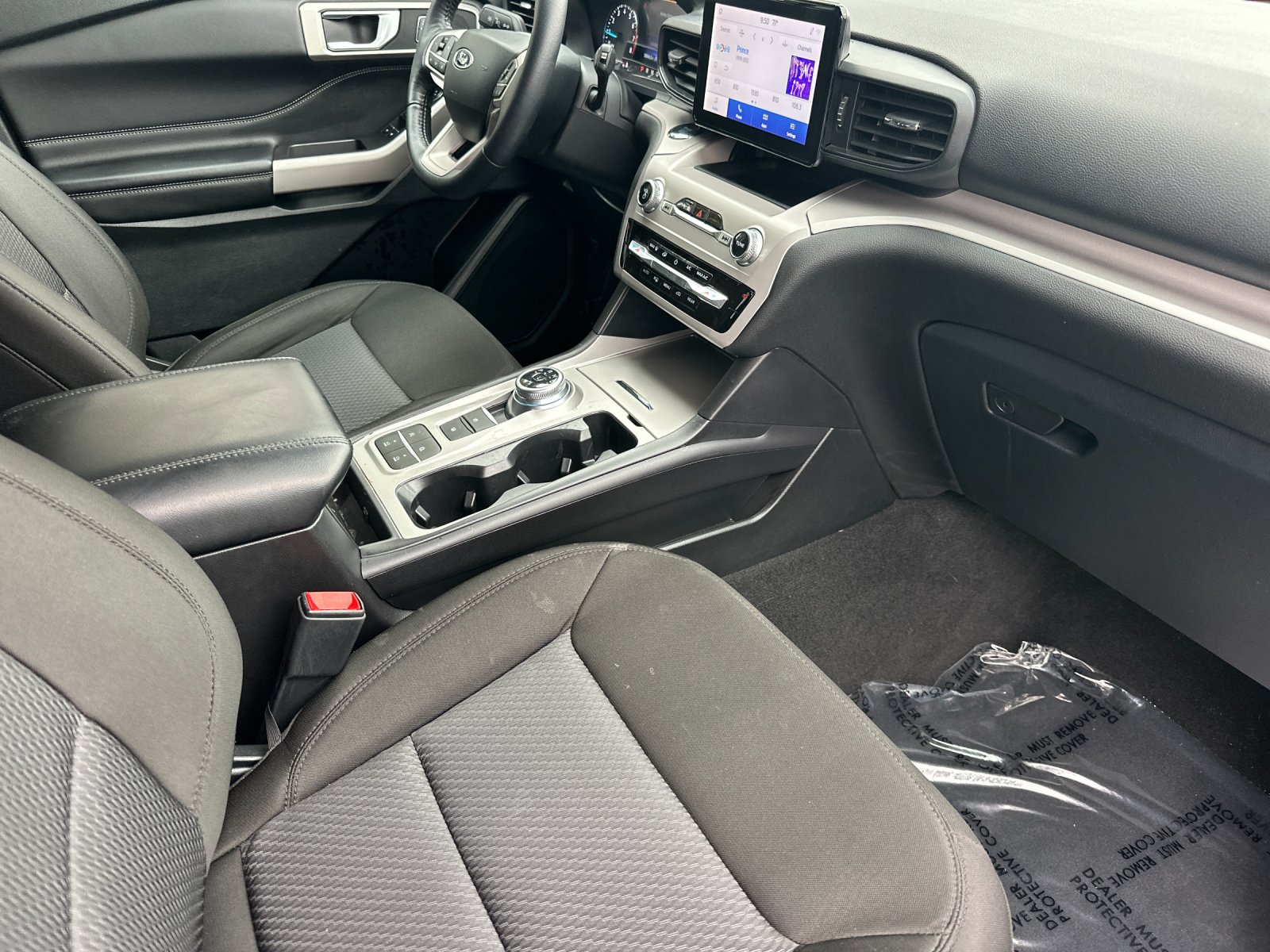 Used 2023 Gray Ford XLT image 16