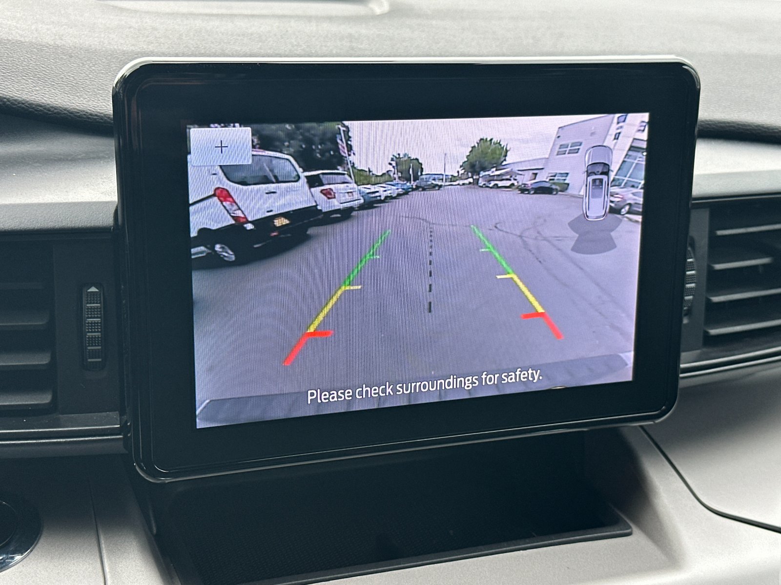 Used 2023 Gray Ford XLT image 19