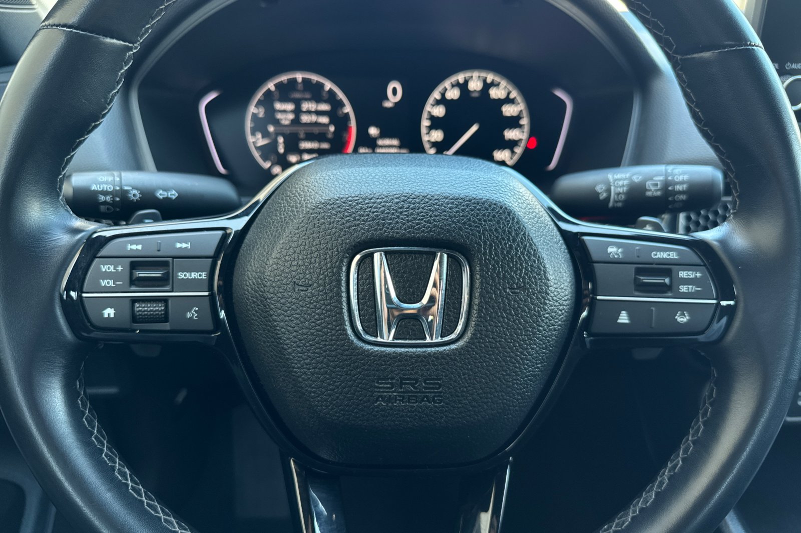 Certified Used 2025 Solar Silver Metallic Honda Sport image 22