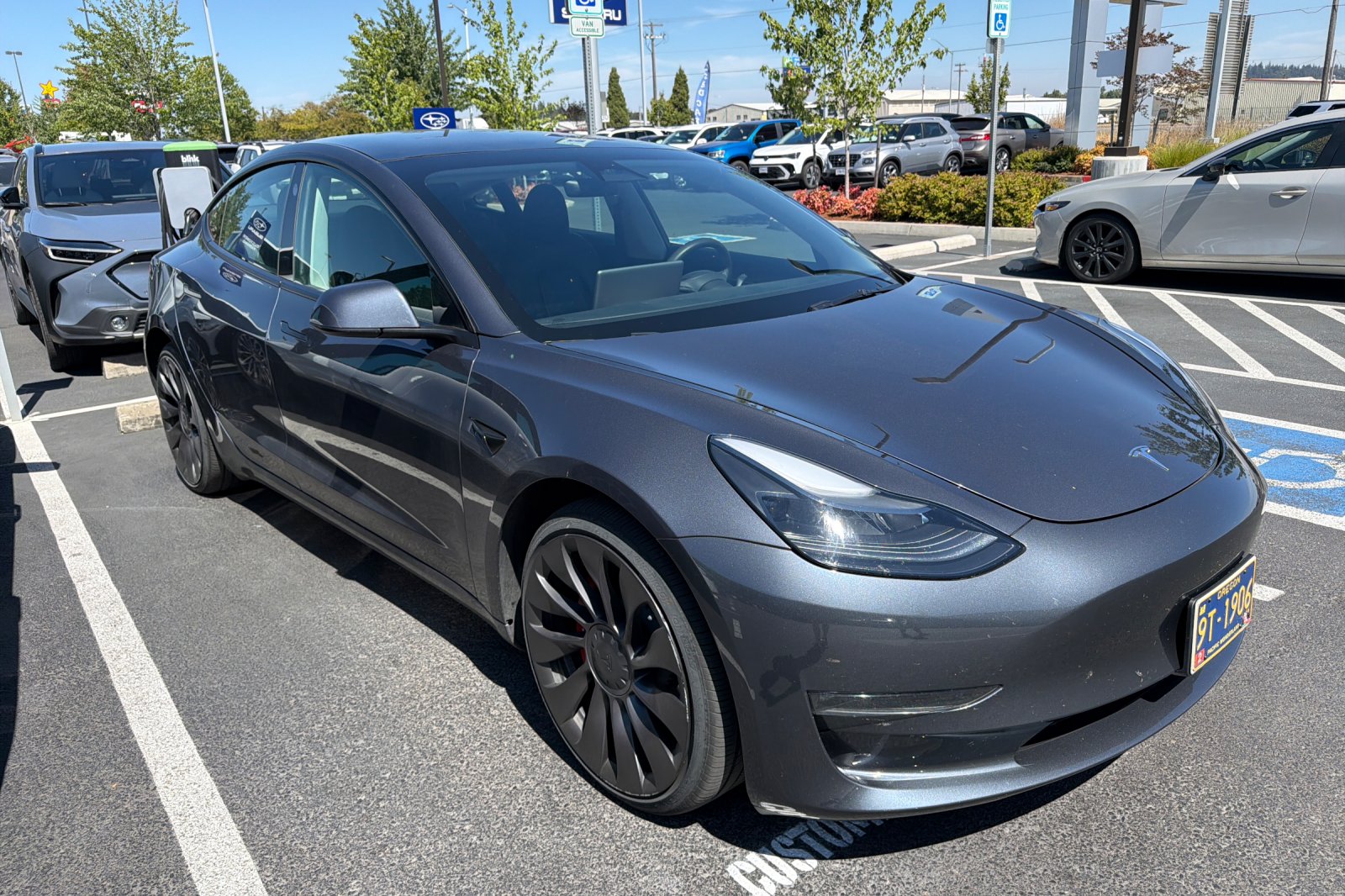 2023 Tesla Model 3 Performance