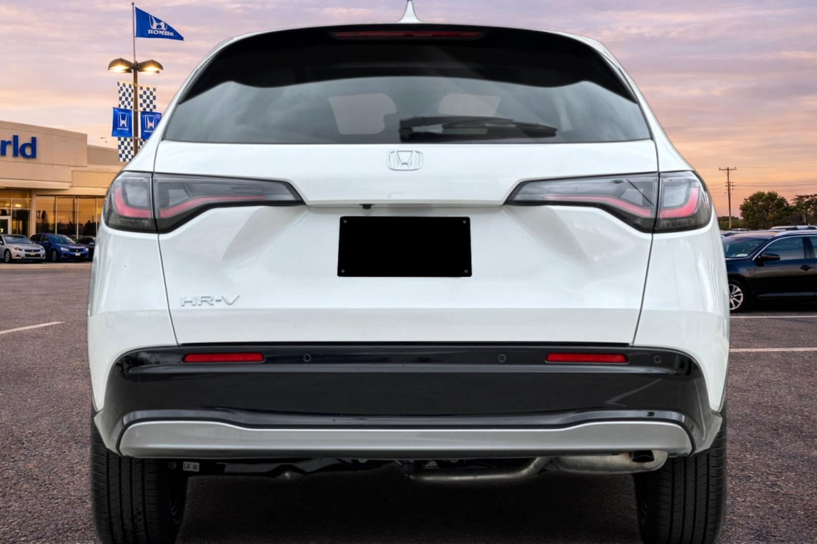 New 2027 Solar Silver Metallic Honda EX-L image 5