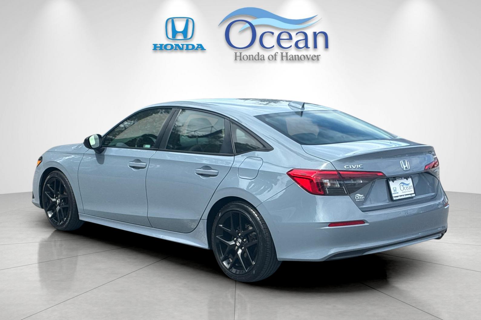 Used 2024 Sonic Gray Pearl Honda Sport image 5