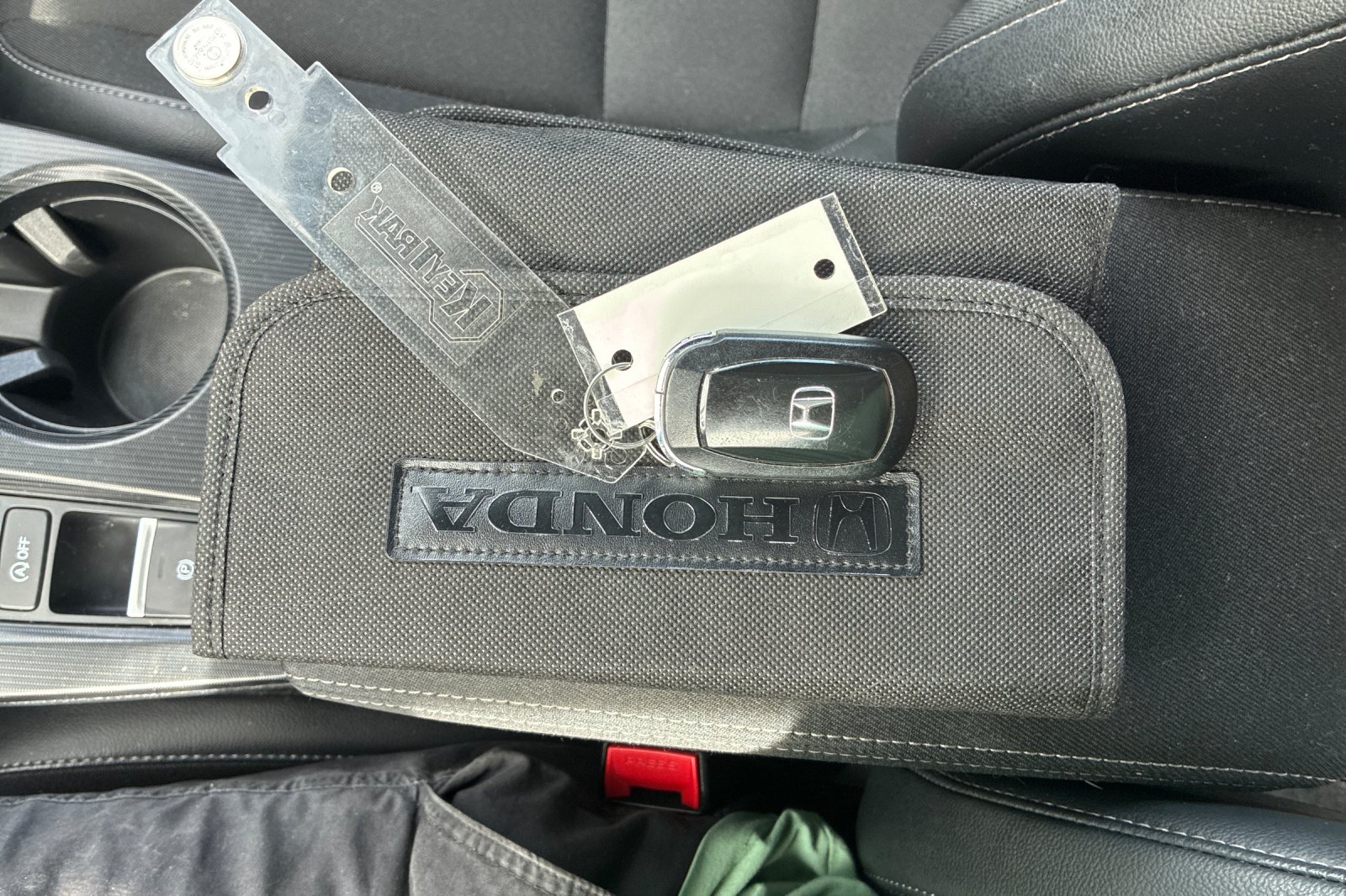 Used 2024 Sonic Gray Pearl Honda Sport image 9