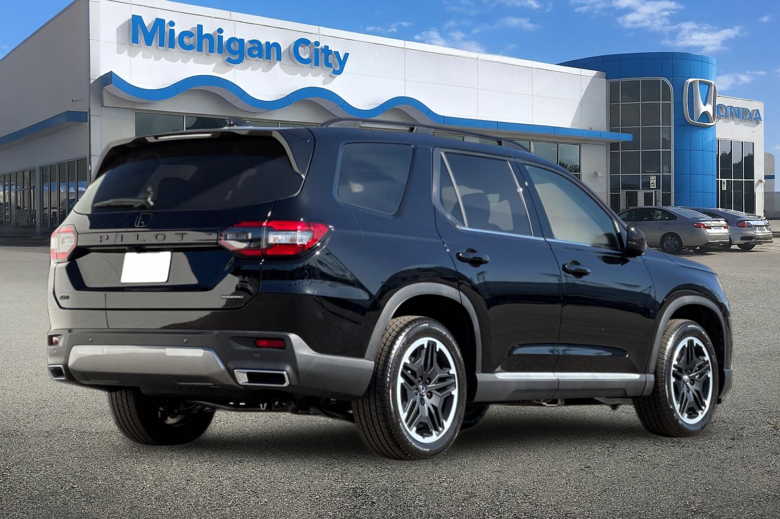 New 2026 Black Honda Touring image 5