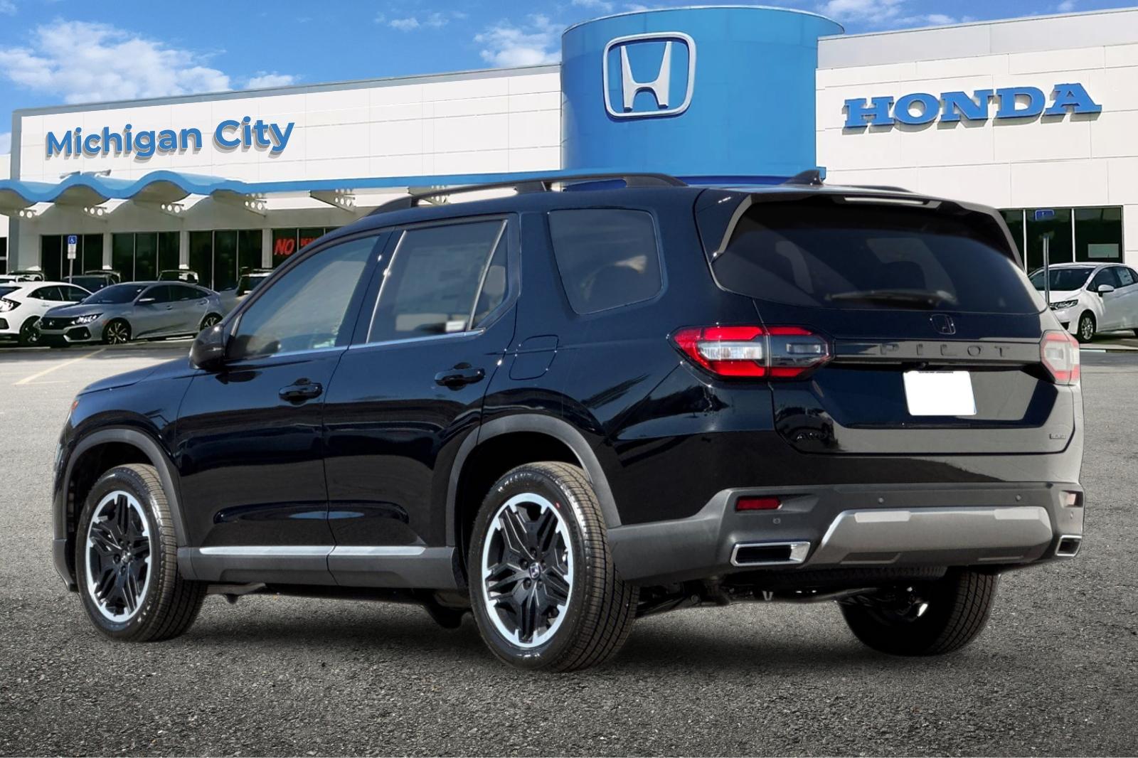 New 2026 Black Honda Touring image 3