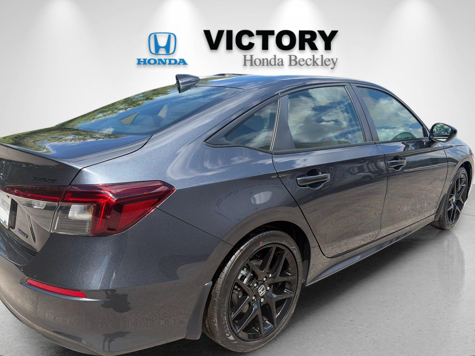 New 2026 Meteorite Gray Metallic Honda 2WD Sport Hybrid image 5