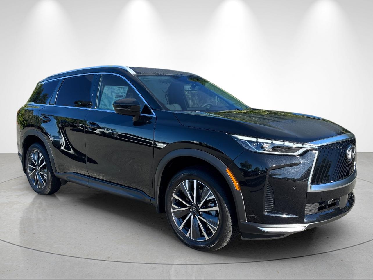 New 2027 MINERAL BLACK INFINITI Luxe AWD image 7