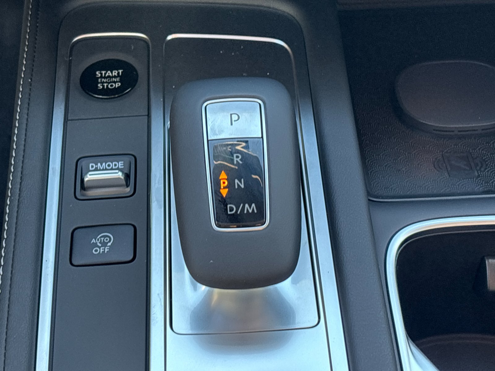 New 2027 MINERAL BLACK INFINITI Luxe AWD image 28